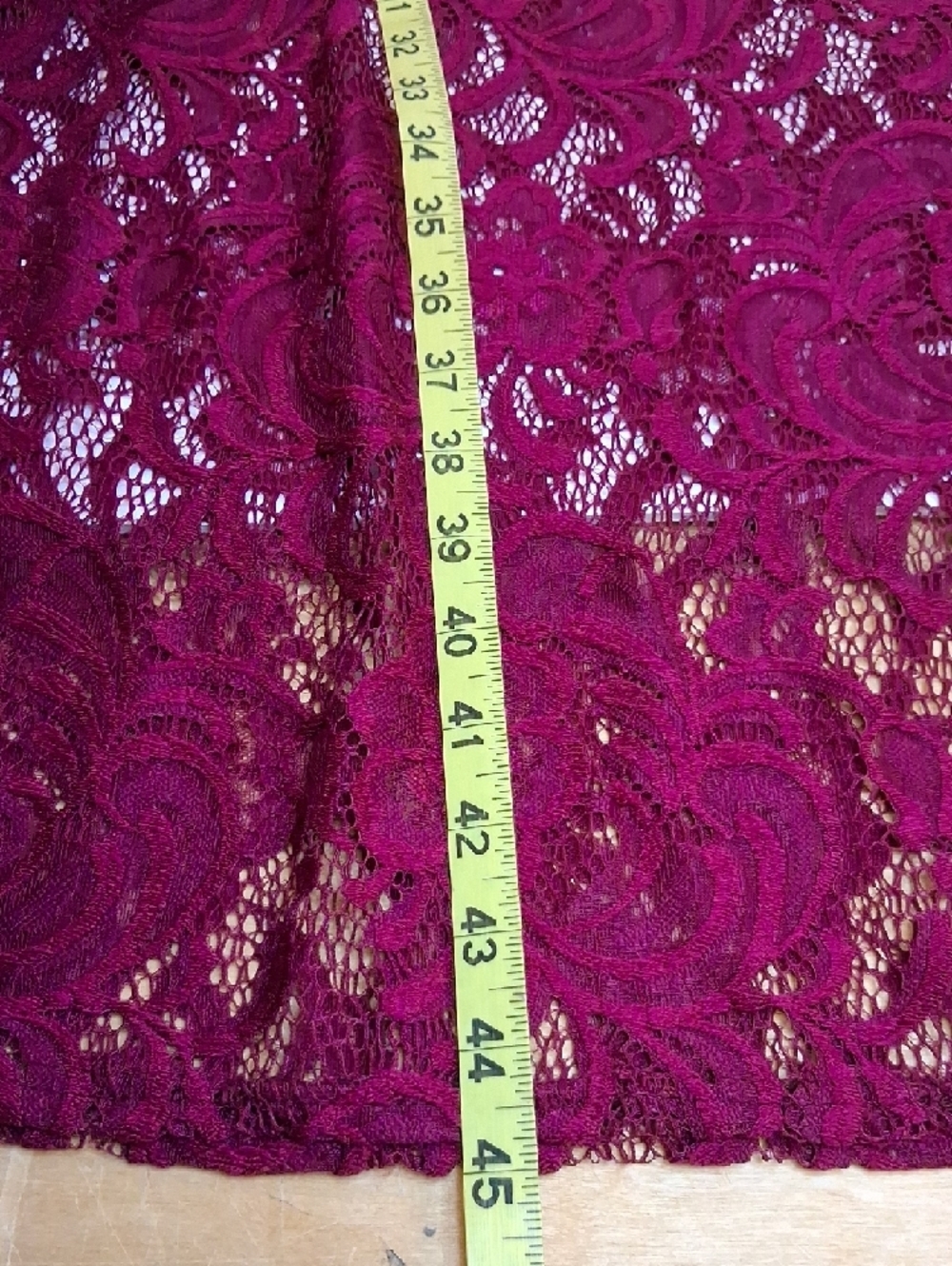 PrettyLittleThing Burgundy Lace Maxi Skirt Sheer Overlay Elastic Waist Size 12 - Picture 8 of 9